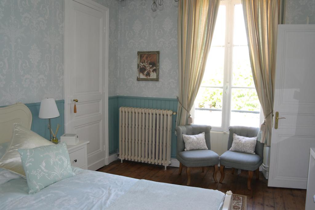 Le Chalet De Luxe Bed & Breakfast Saint-Severin Exterior photo