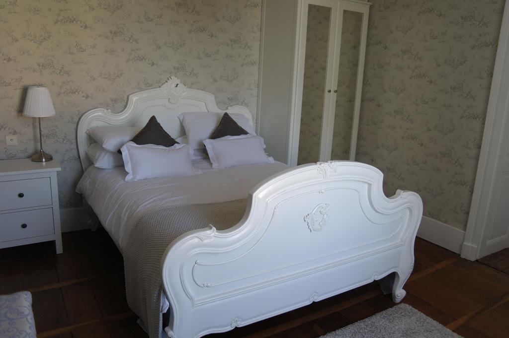 Le Chalet De Luxe Bed & Breakfast Saint-Severin Room photo